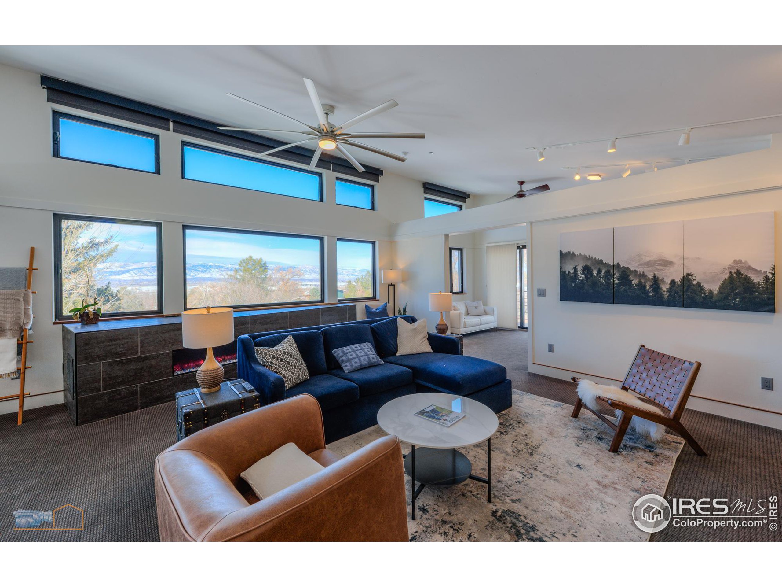 512 Ponderosa Dr