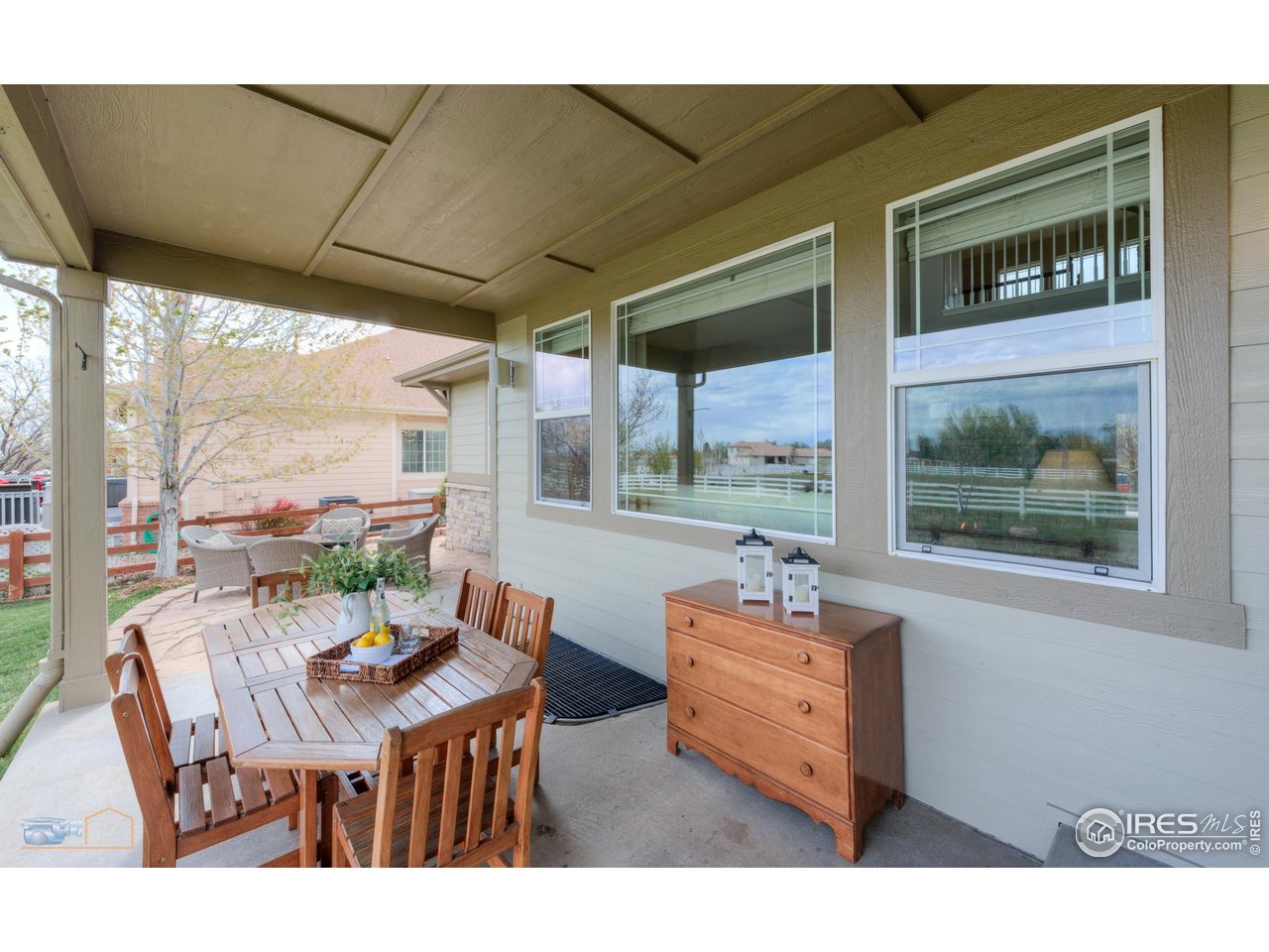 4203 Rabbit Mountain Rd