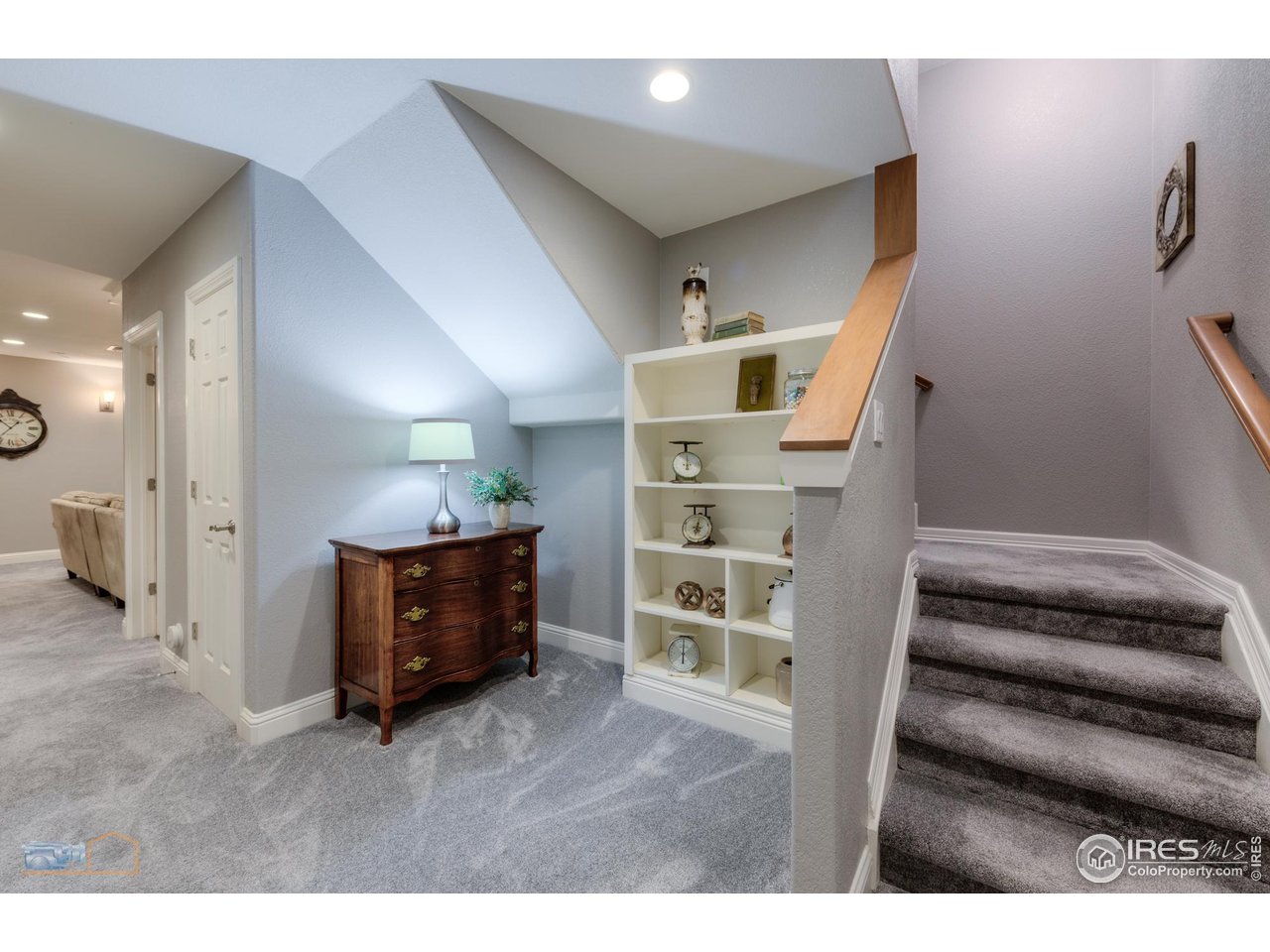 4203 Rabbit Mountain Rd