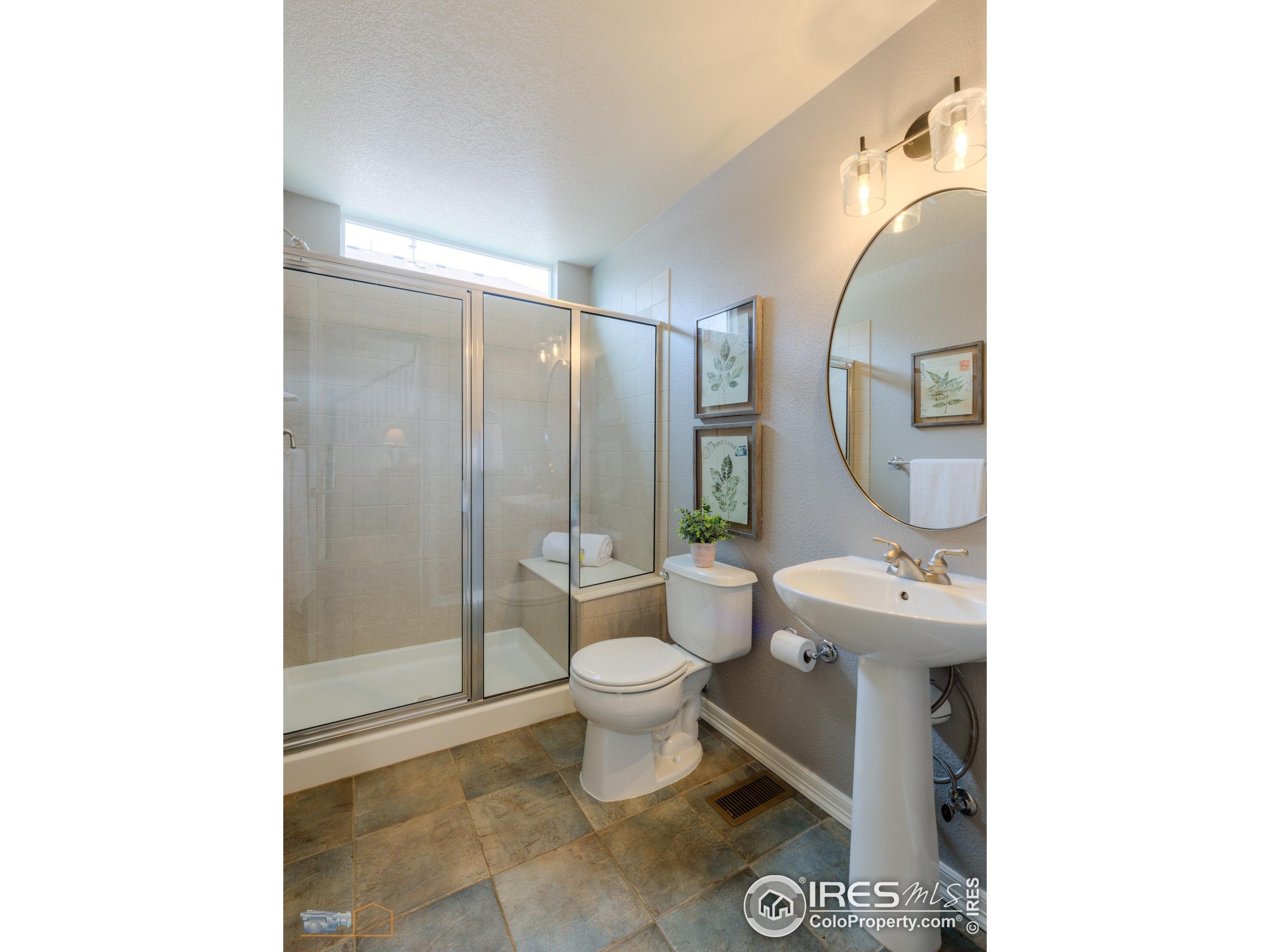 4203 Rabbit Mountain Rd