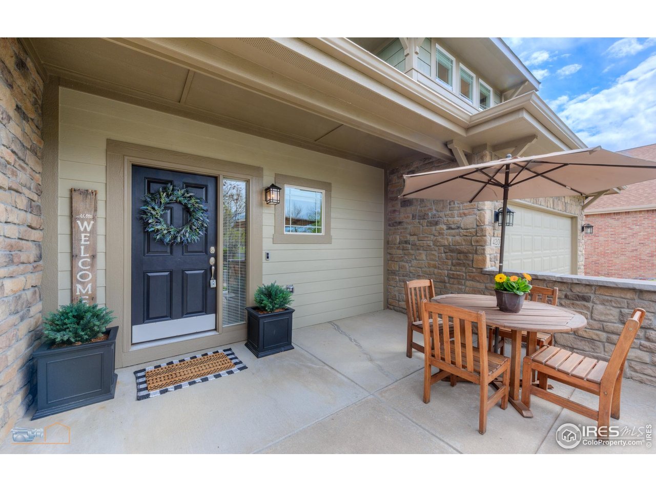 4203 Rabbit Mountain Rd