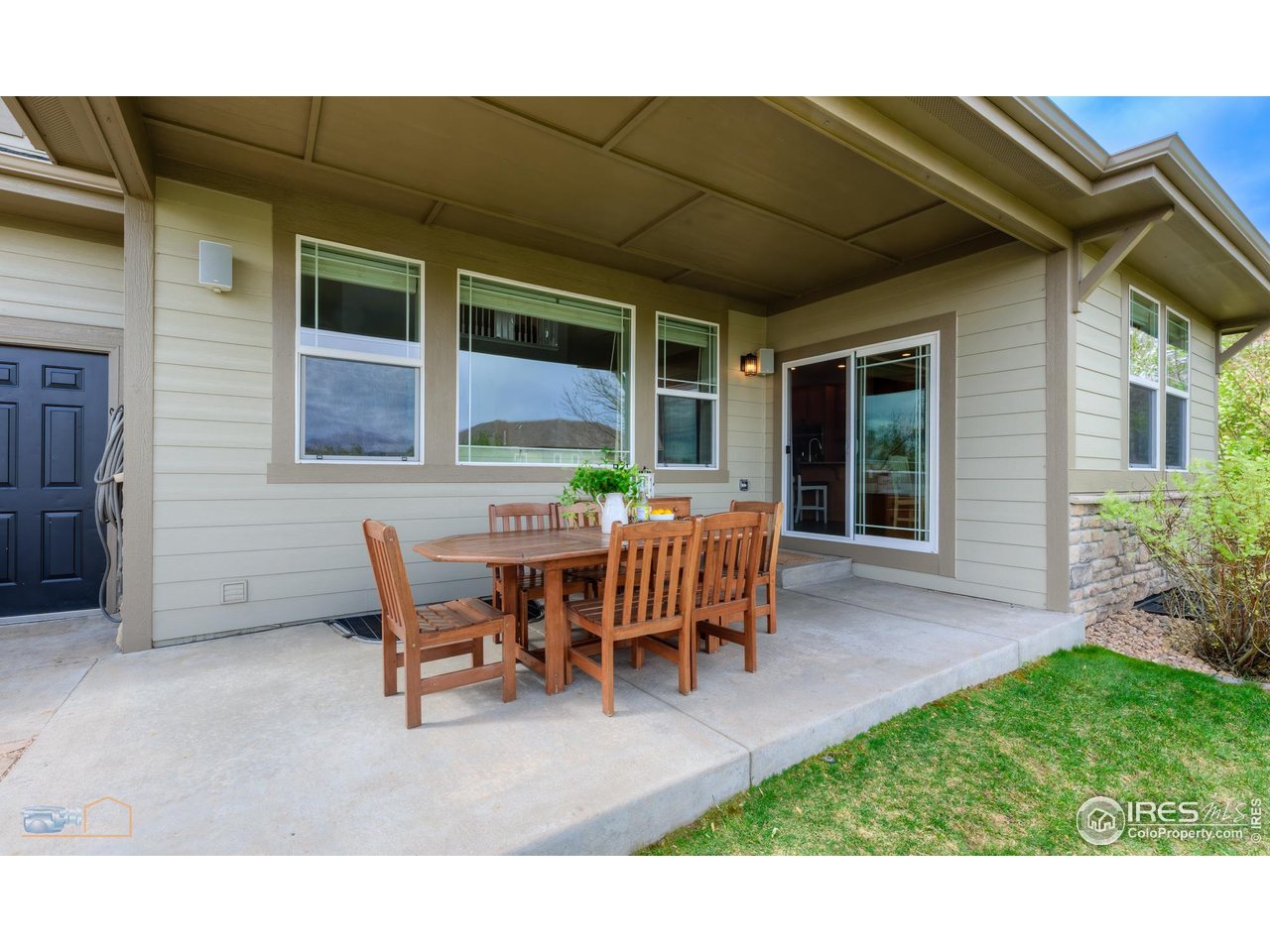 4203 Rabbit Mountain Rd