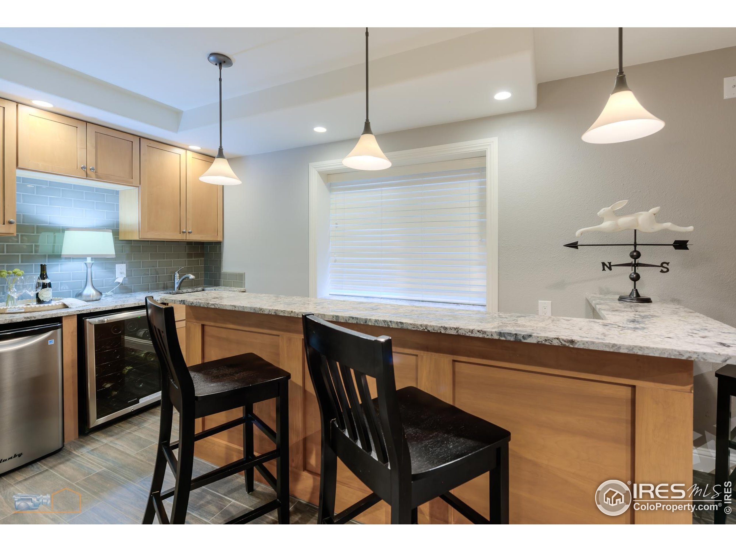 4203 Rabbit Mountain Rd