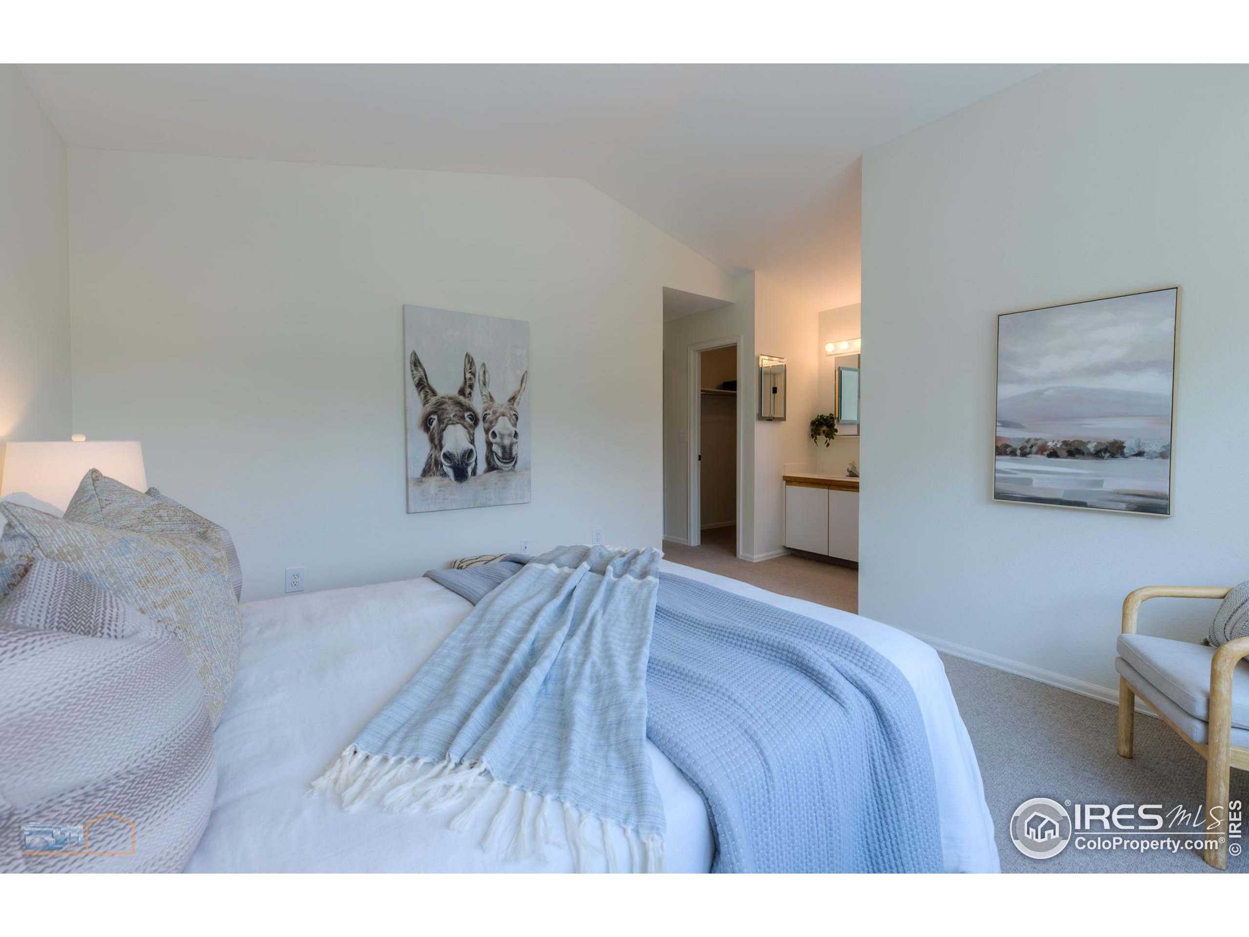 67 Mineola Ct