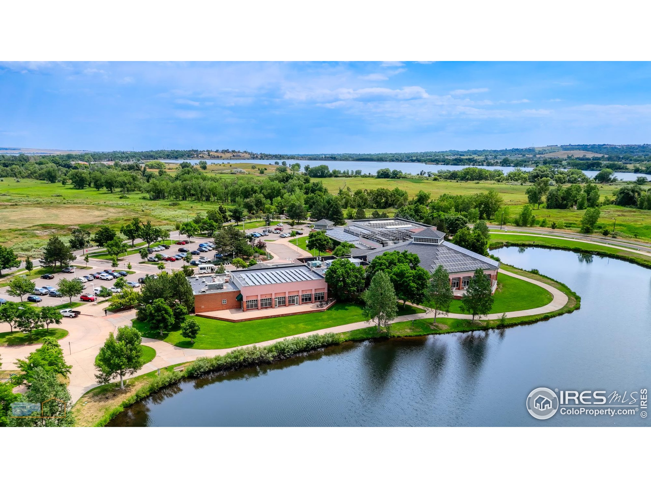67 Mineola Ct