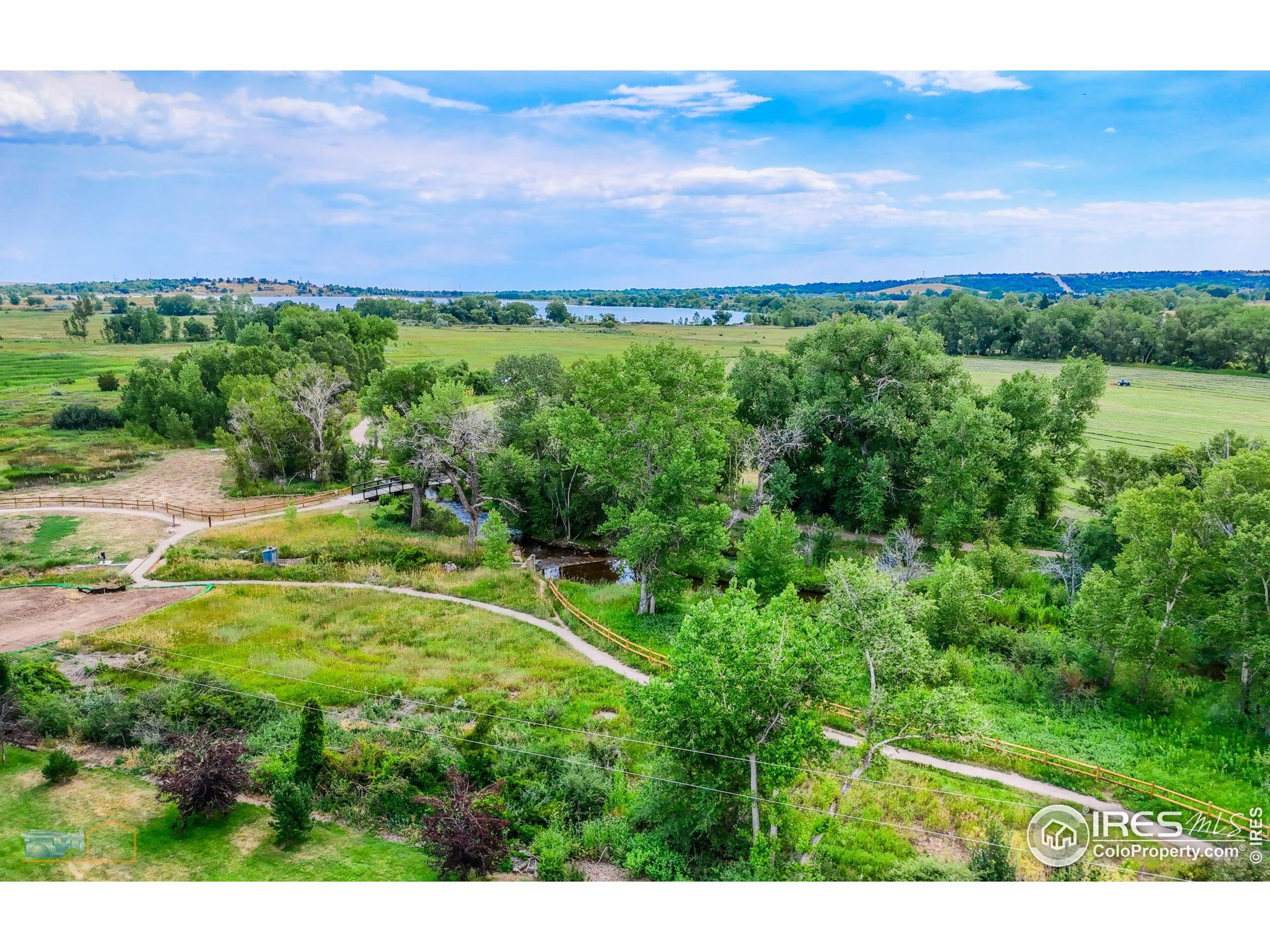67 Mineola Ct