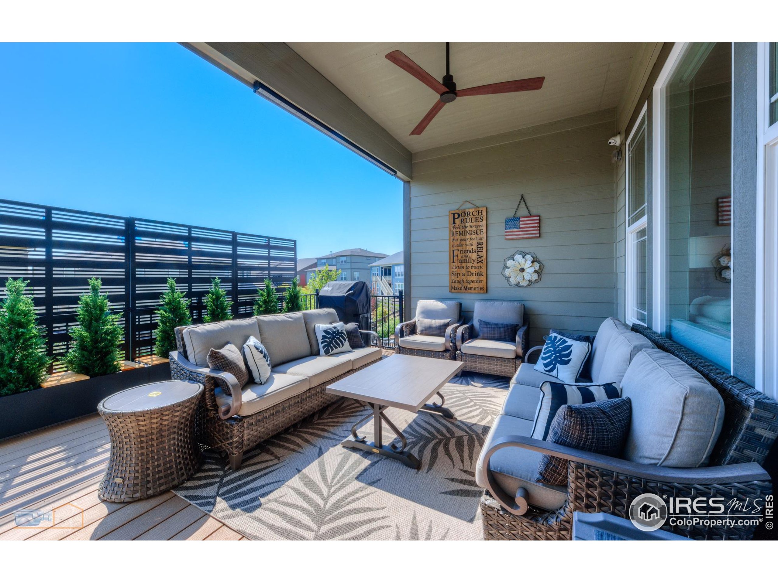 844 Stagecoach Dr