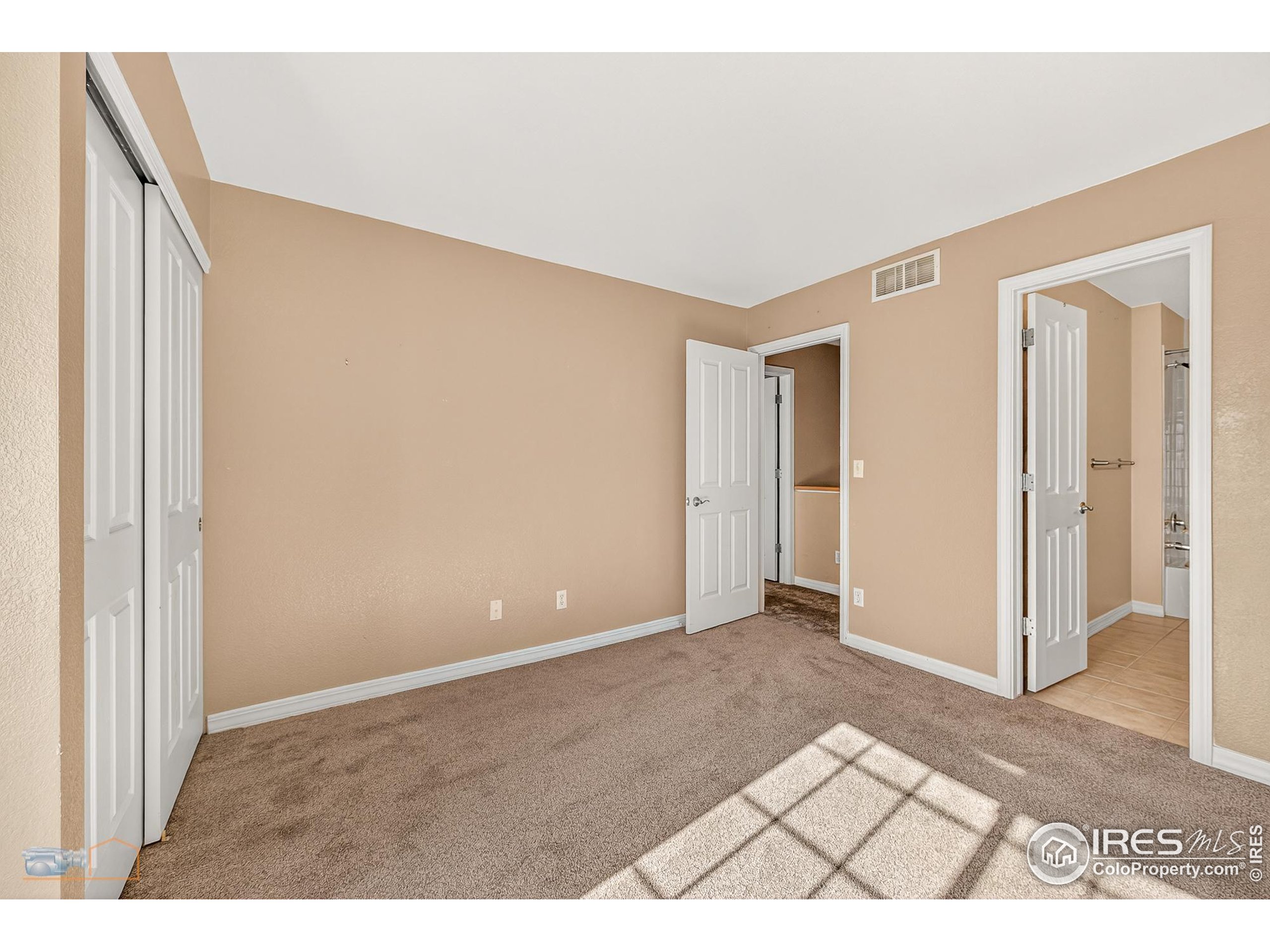 13900 Lake Song Ln J2