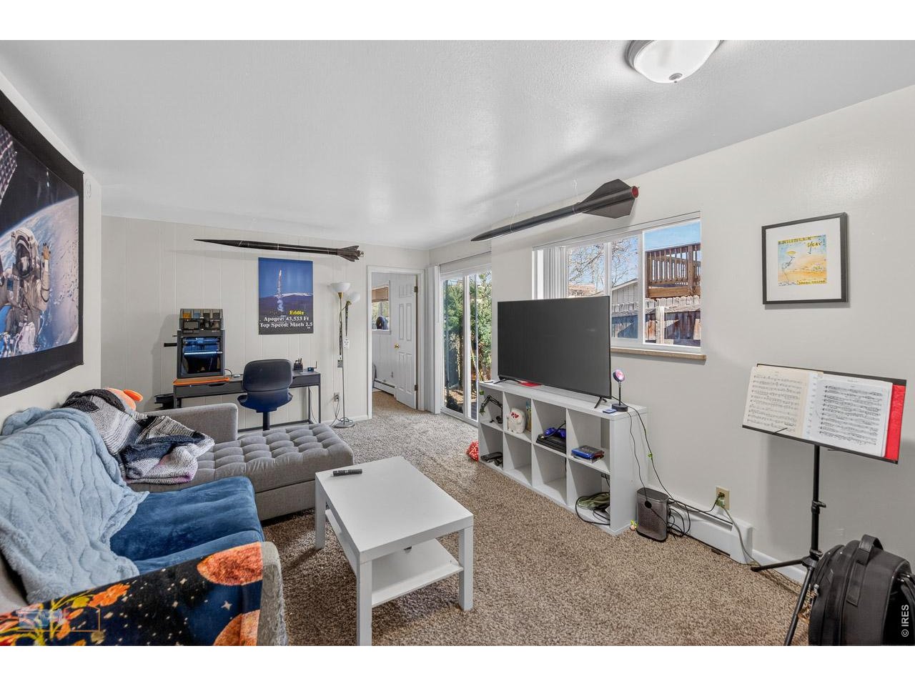 4425 Comanche Dr