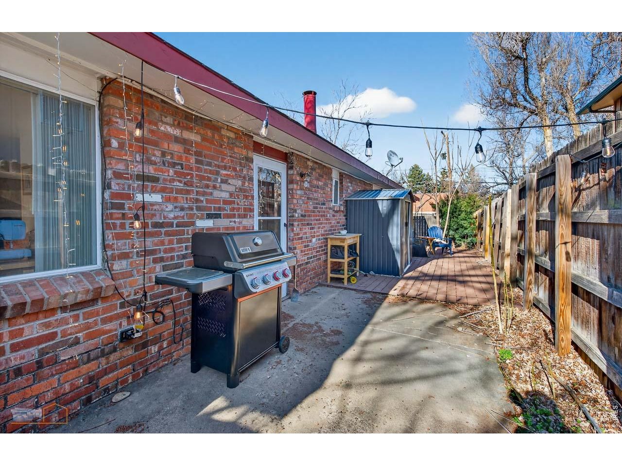 4425 Comanche Dr