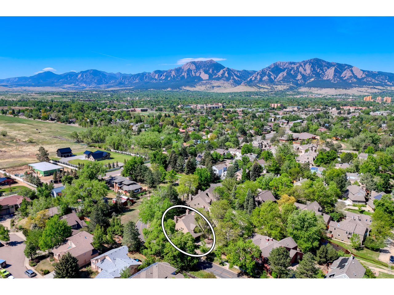 749 Meadow Glen Dr