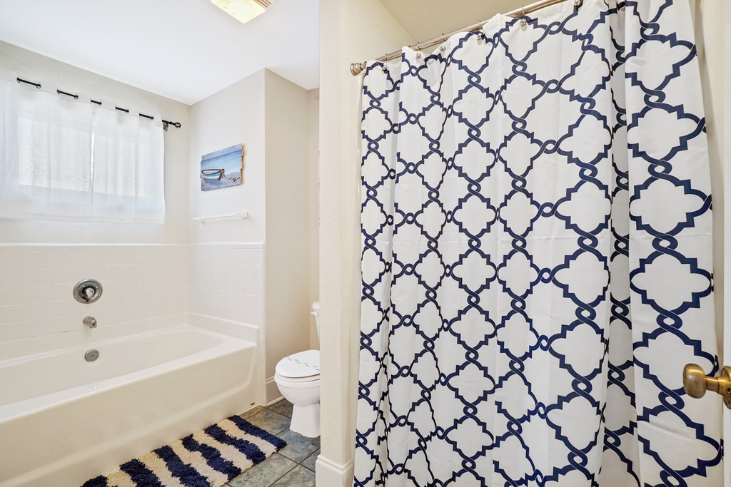 123 Sabal Cir, 32456