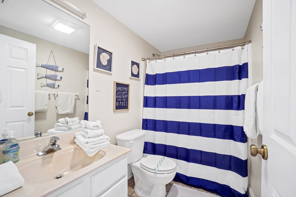123 Sabal Cir, 32456
