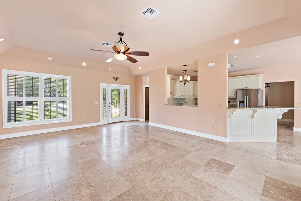 226 Waters Edge Dr, Port St. Joe 32456