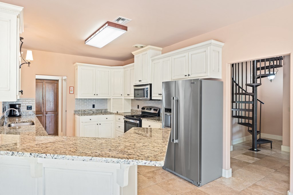 226 Waters Edge Dr, Port St. Joe 32456