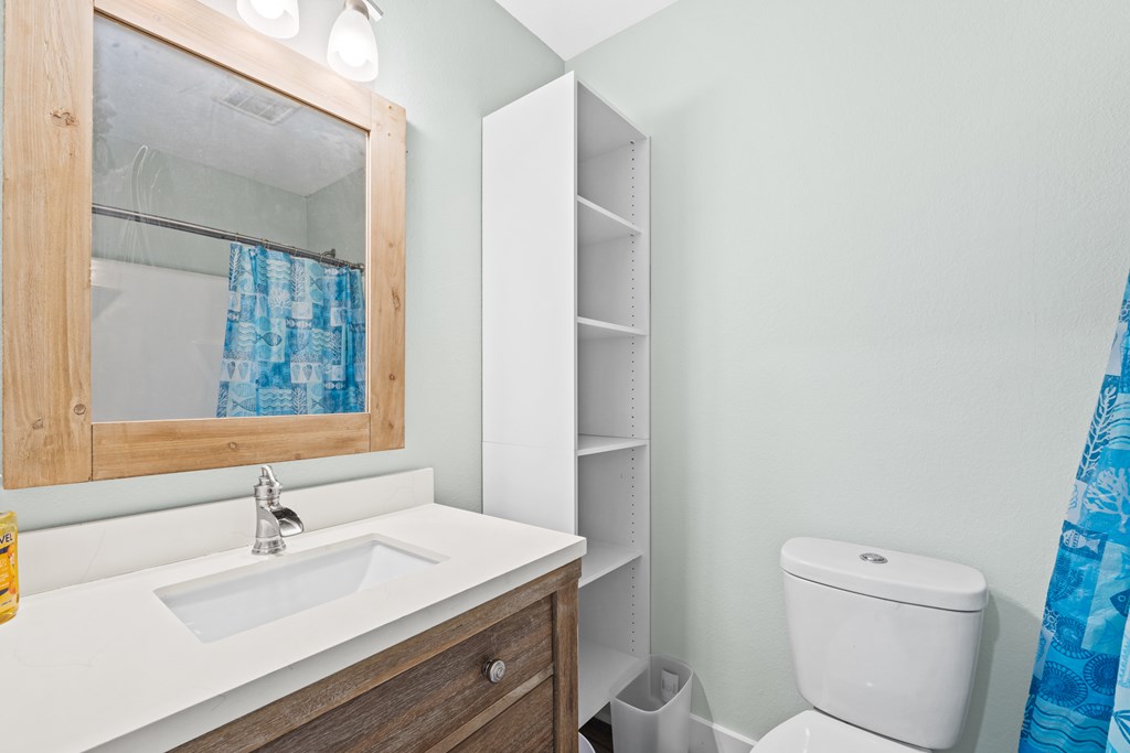 509 8th St, Port St. Joe 32456