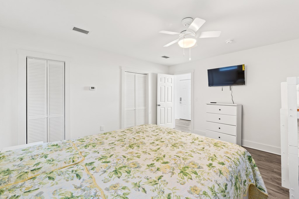 509 8th St, Port St. Joe 32456