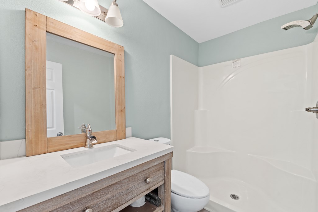 509 8th St, Port St. Joe 32456