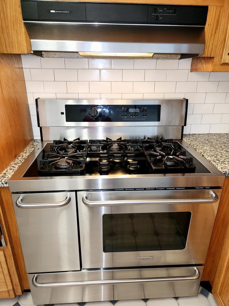 143 Betty Dr, Port St. Joe 32456