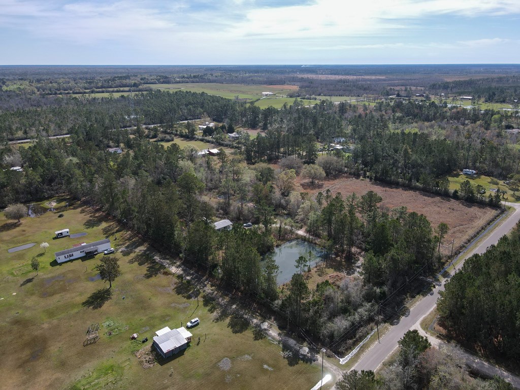 6352 Ganley Rd, 32465