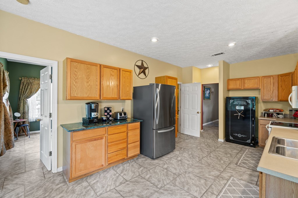 2701 Se Cypress Point Rd, 32449