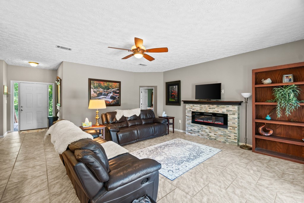 2701 Se Cypress Point Rd, 32449