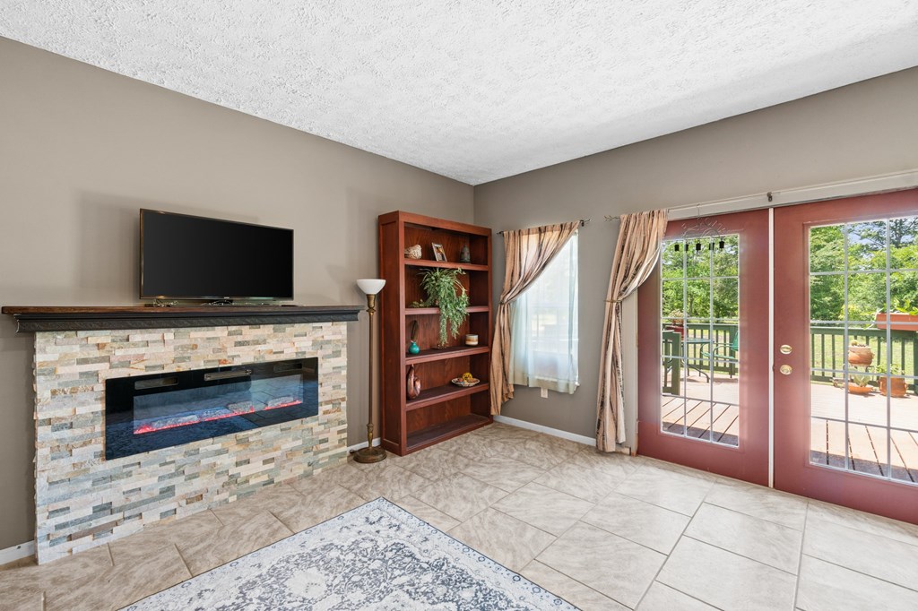 2701 Se Cypress Point Rd, 32449