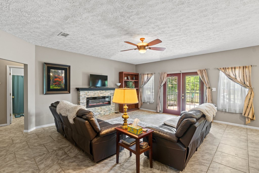 2701 Se Cypress Point Rd, 32449