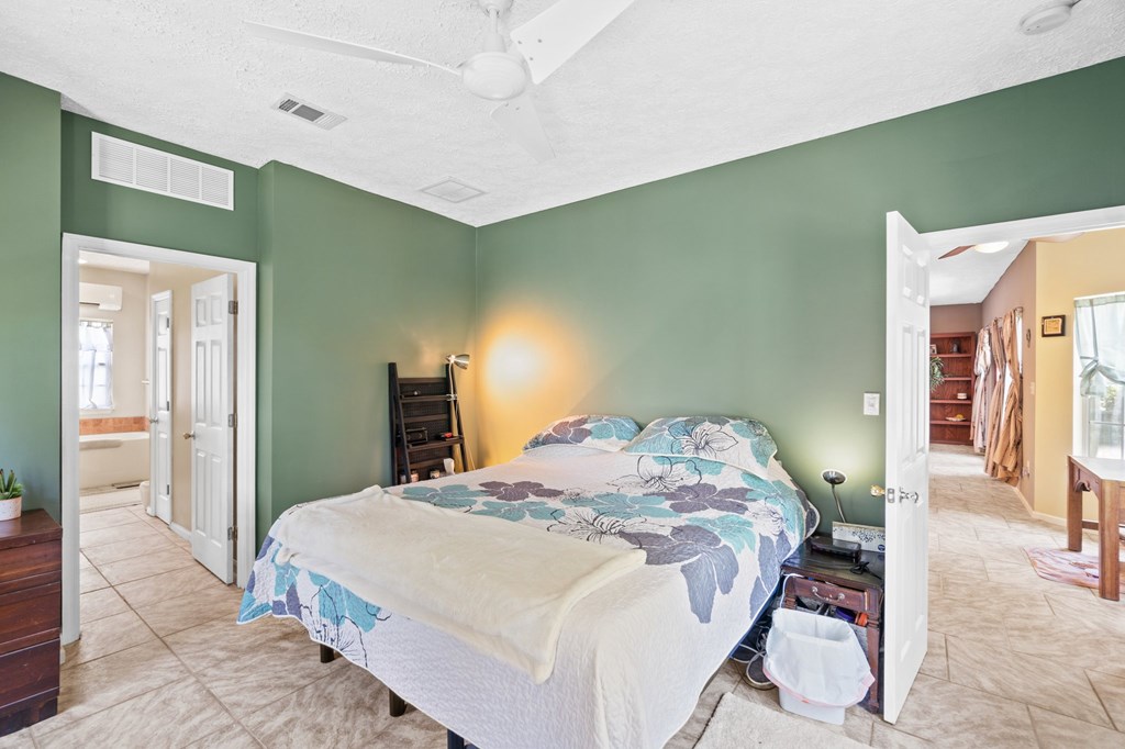 2701 Se Cypress Point Rd, 32449