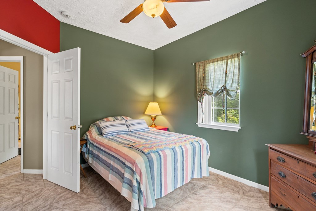 2701 Se Cypress Point Rd, 32449