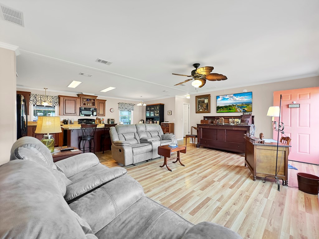 127 Palm Breeze Way, Port St. Joe 32456