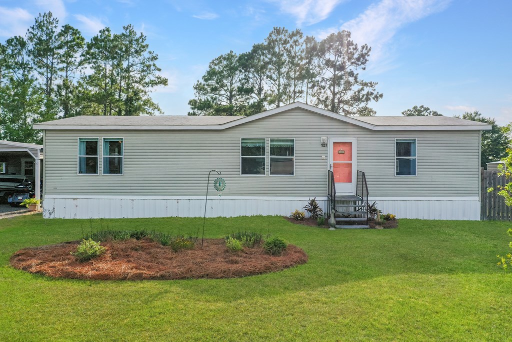 127 Palm Breeze Way, Port St. Joe 32456