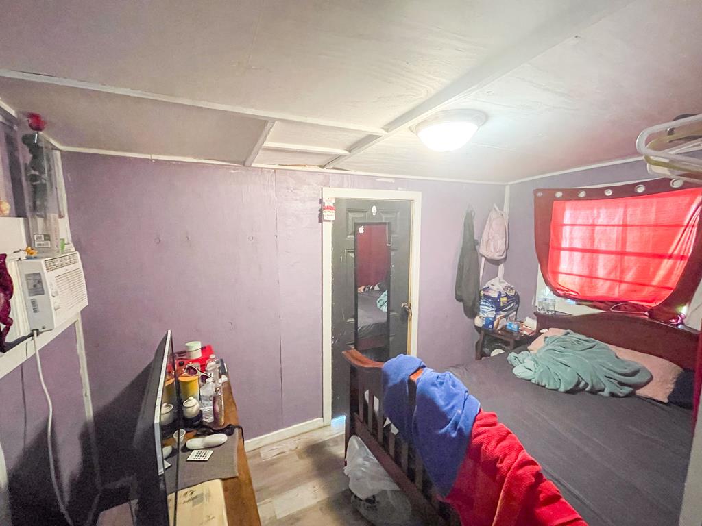 213 Ave B, Port St. Joe 32456