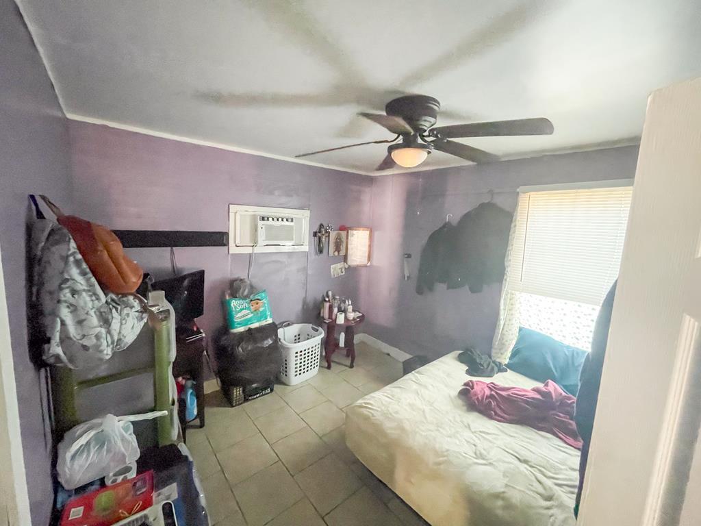 213 Ave B, Port St. Joe 32456