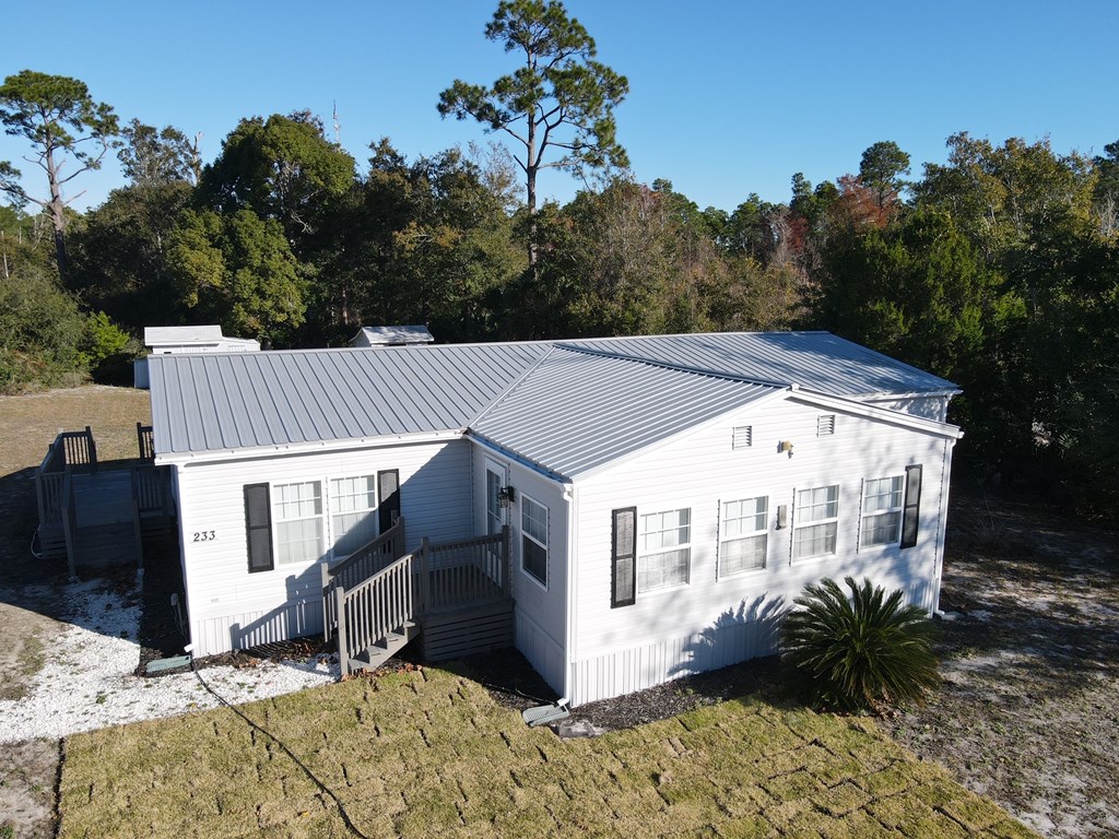 233 Whiting St, Port St. Joe 32456