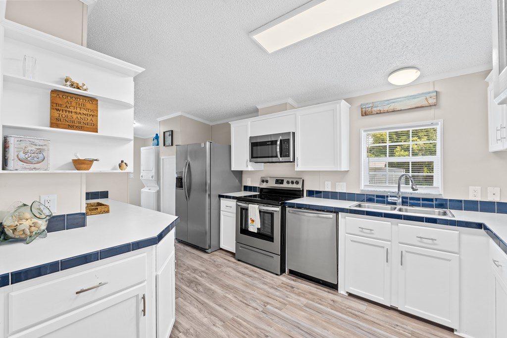 233 Whiting St, Port St. Joe 32456