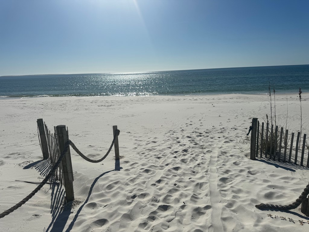 180 Florida Ave, 32456