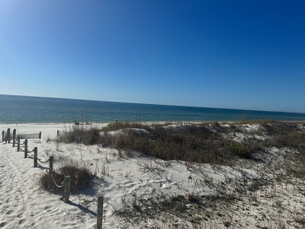 180 Florida Ave, 32456