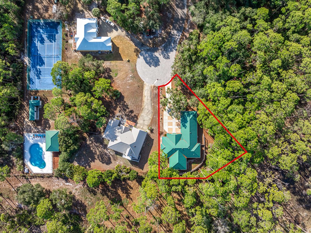 227 Waters Edge Dr, 32456