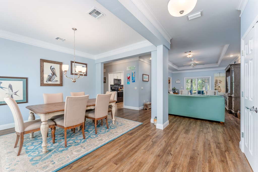 227 Waters Edge Dr, 32456