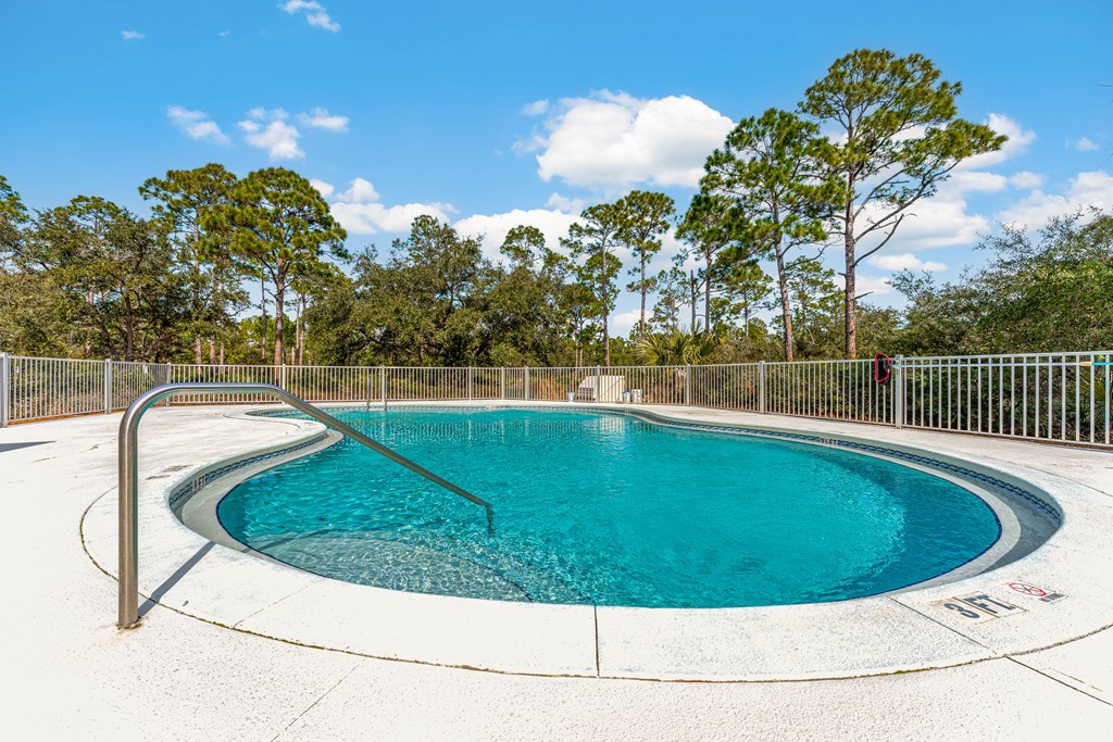 227 Waters Edge Dr, 32456