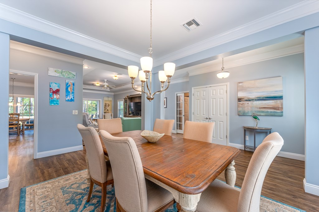 227 Waters Edge Dr, 32456