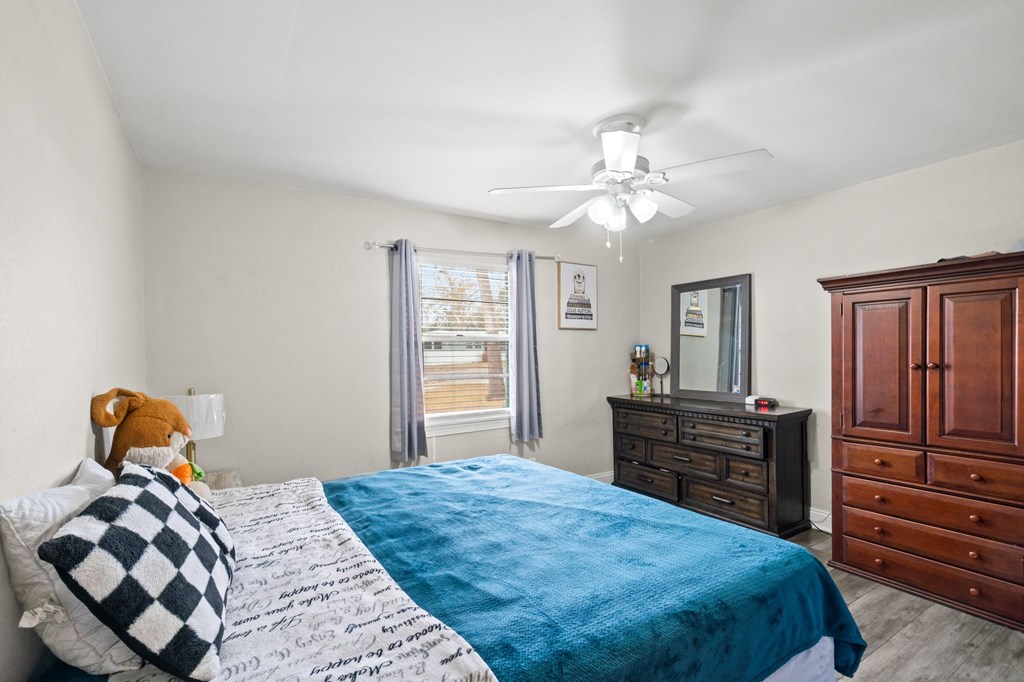 328 Ave C, Port St. Joe 32456