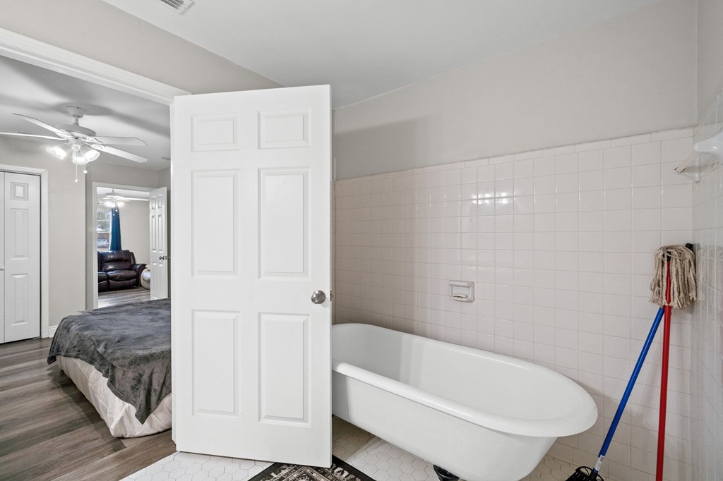 328 Ave C, Port St. Joe 32456