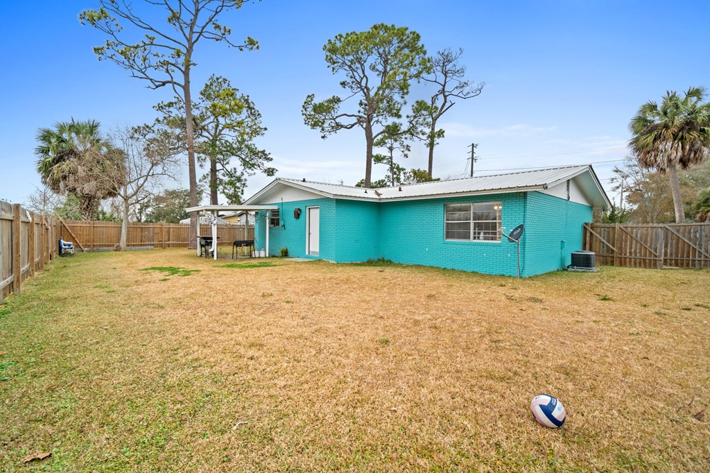 328 Ave C, Port St. Joe 32456