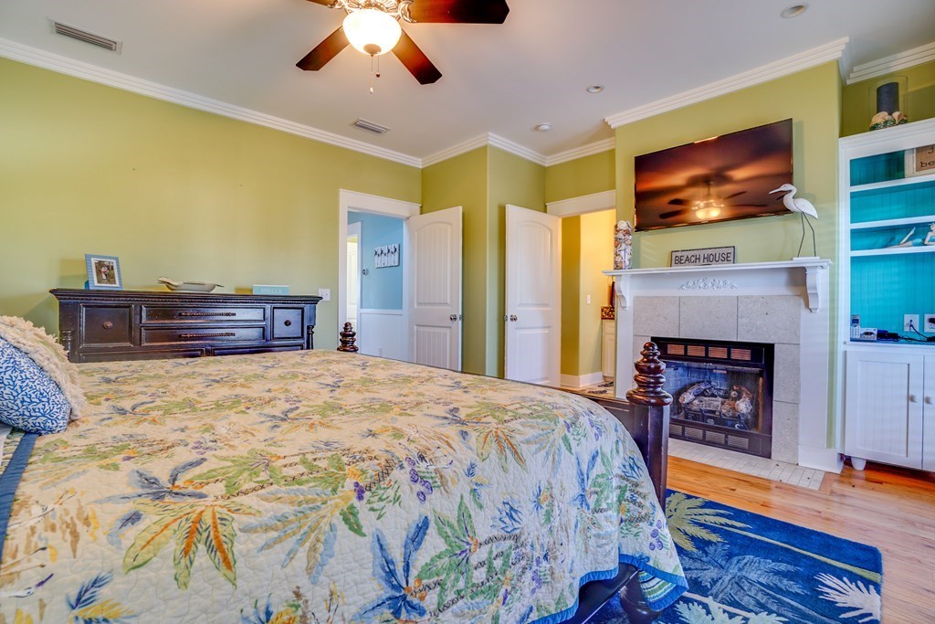 335 Cord Grass Way, 32456
