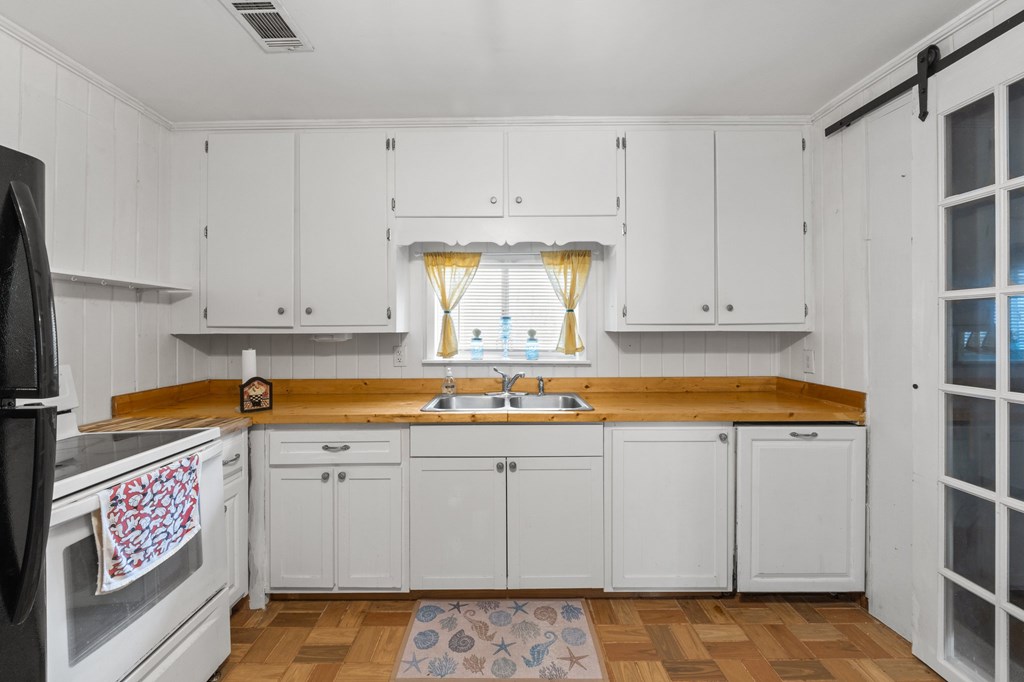 159 S Murphy Rd, 32456