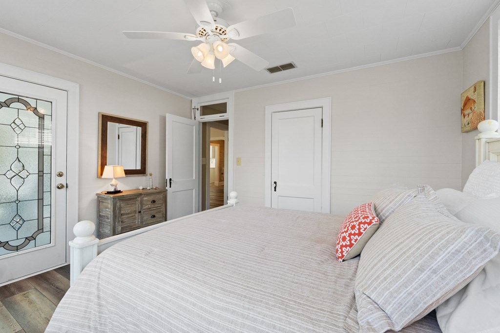 214 8th St, Port St. Joe 32456