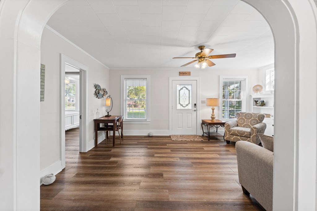 214 8th St, Port St. Joe 32456