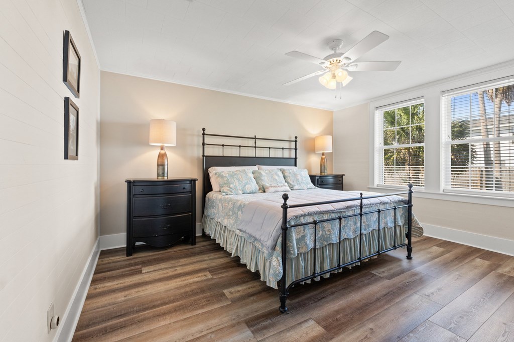 214 8th St, Port St. Joe 32456
